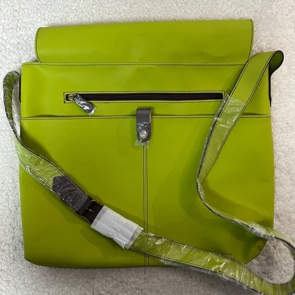 Glenroyal Chic Handcrafted in Scotland Apple Green Crossbody Bag Satchel - Picture 11 of 11